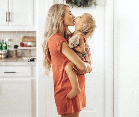Illustratie bij: Bij moeders met déze 3 sterrenbeelden is het nóóit een rommeltje in huis
