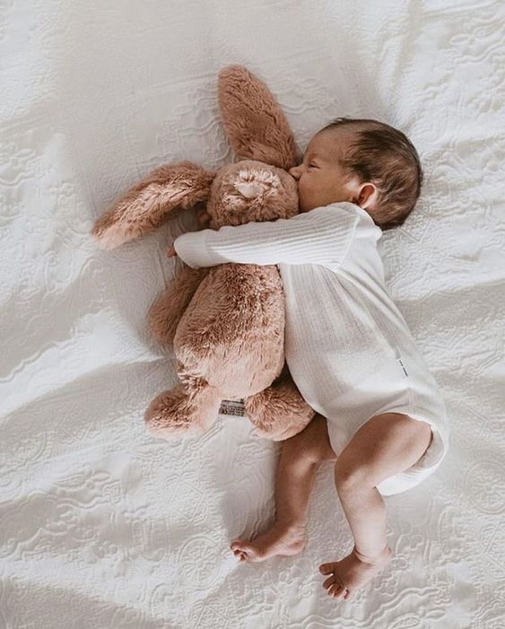 Illustratie bij: Dit bekende koppel kiest als babynaam voor hun zoon: X Æ A-12
