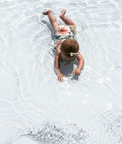 Illustratie bij: Met de kinderen zwemmen? Dubbele dosis chloor in zwembaden door corona