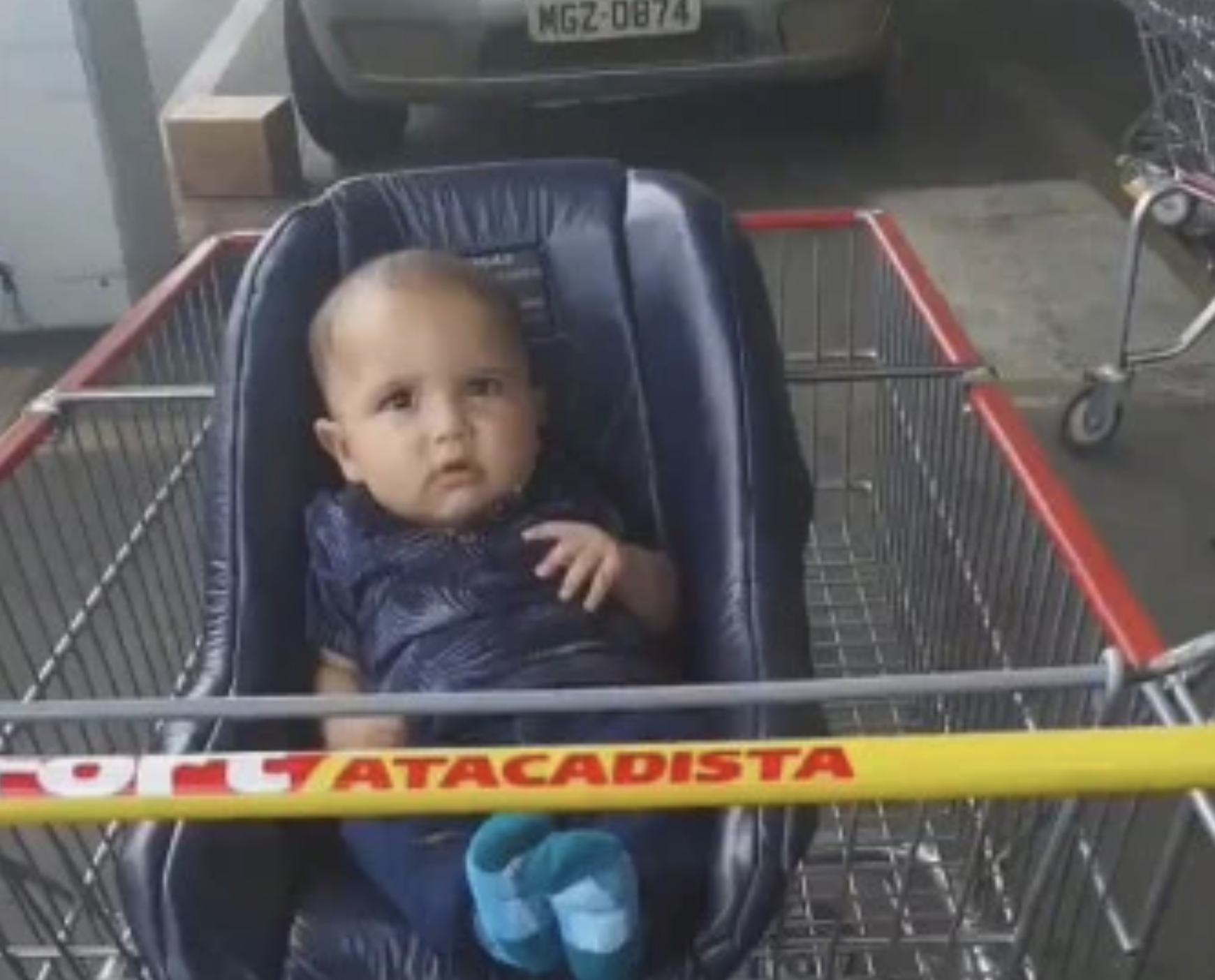 Illustratie bij: Ouders vergeten baby in supermarktkarretje en rijden zonder kind naar huis