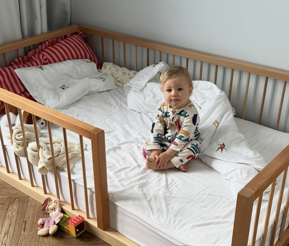 Illustratie bij: Kan een peuter van 2 jaar volgens experts veilig onder een echt donzen dekbed slapen?