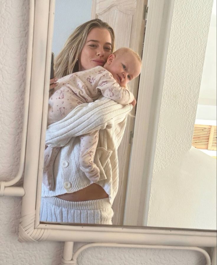 Illustratie bij: Waarom ouders massaal stoppen met deze 7 populaire babynamen (en wat ze nu kiezen)