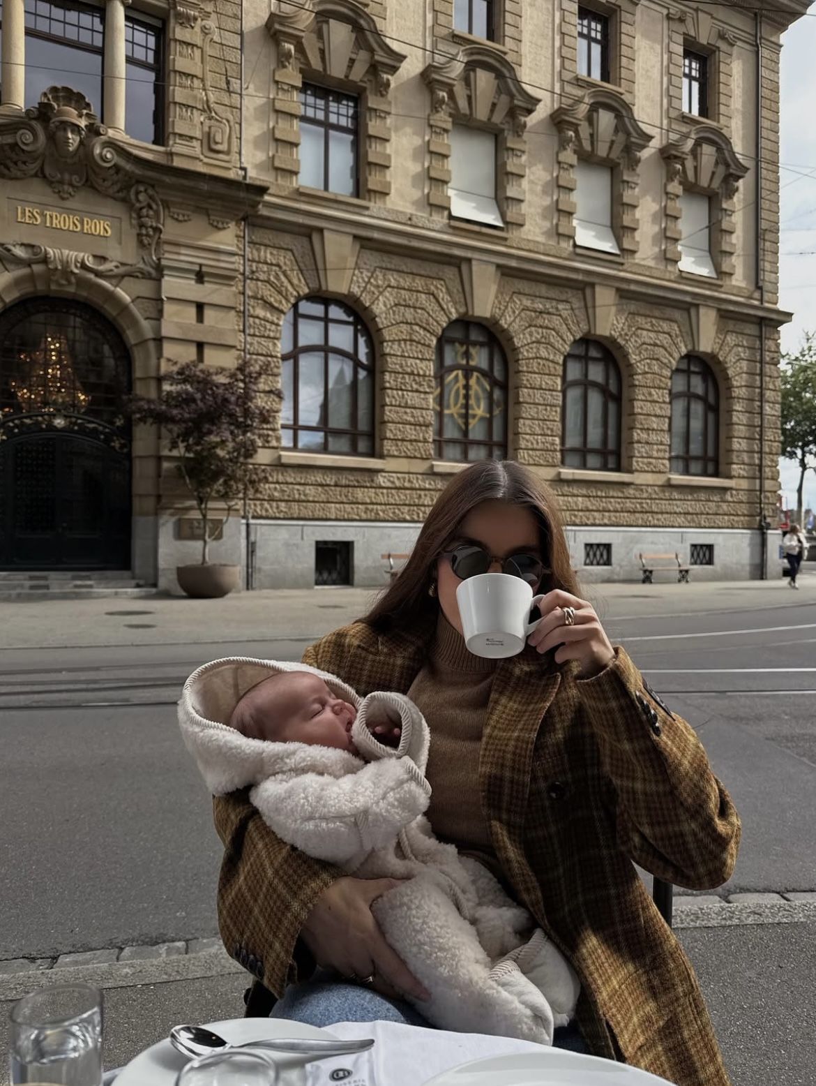 Illustratie bij: Dit moet je absoluut niet doen als je kind heet water over zich heen heeft gekregen