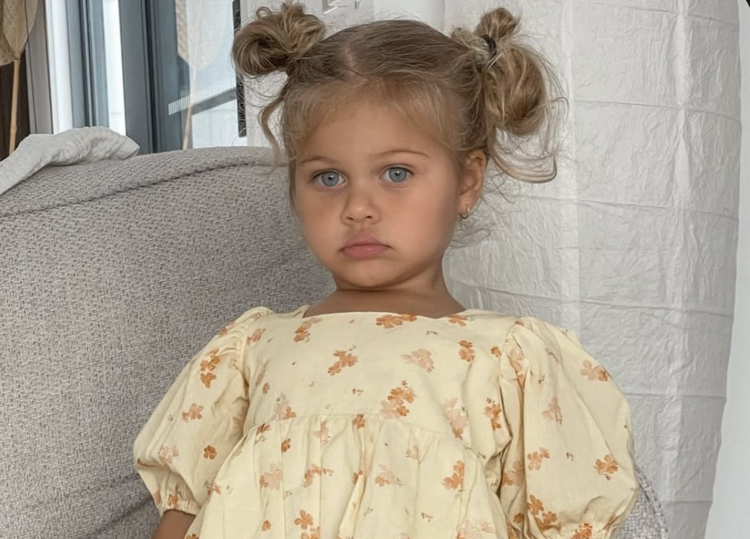 korte meisjesnaam blij