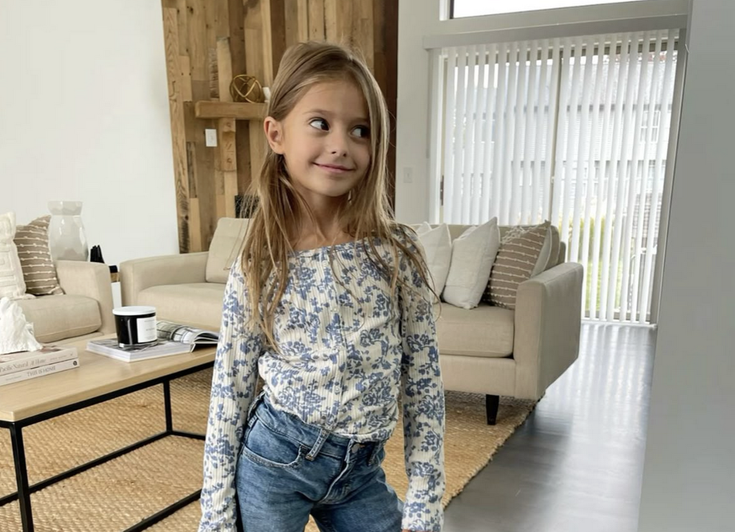 kind 10 jaar alleen thuis